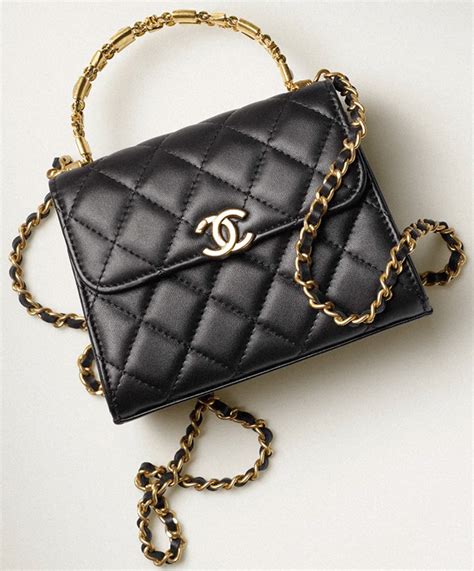 chanel purses colors of chains|Chanel clutch with chain price.